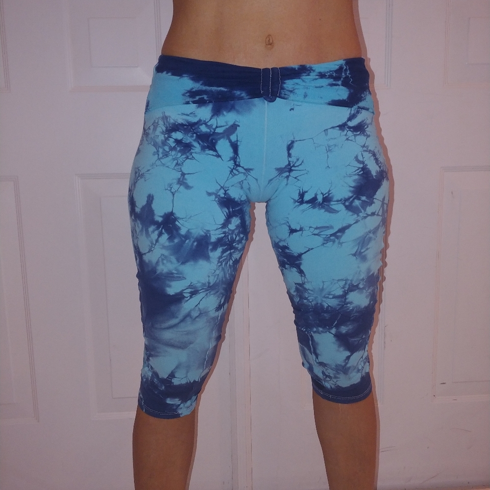 Tie dye Planet Body workout pants/shorts